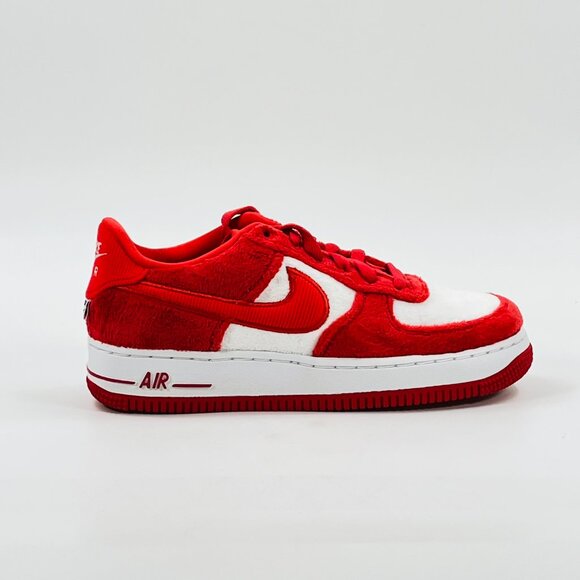 Nike Youth Air Force 1 Fleece 'Valentines Day' FZ3552-612 size 5